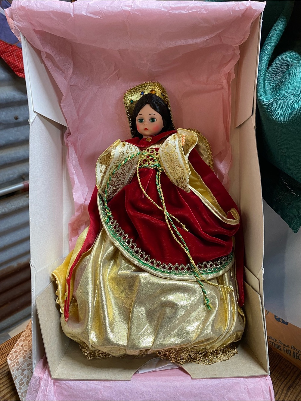 Madame Alexander Red, Gold and Green Holiday Tree Topper 1993